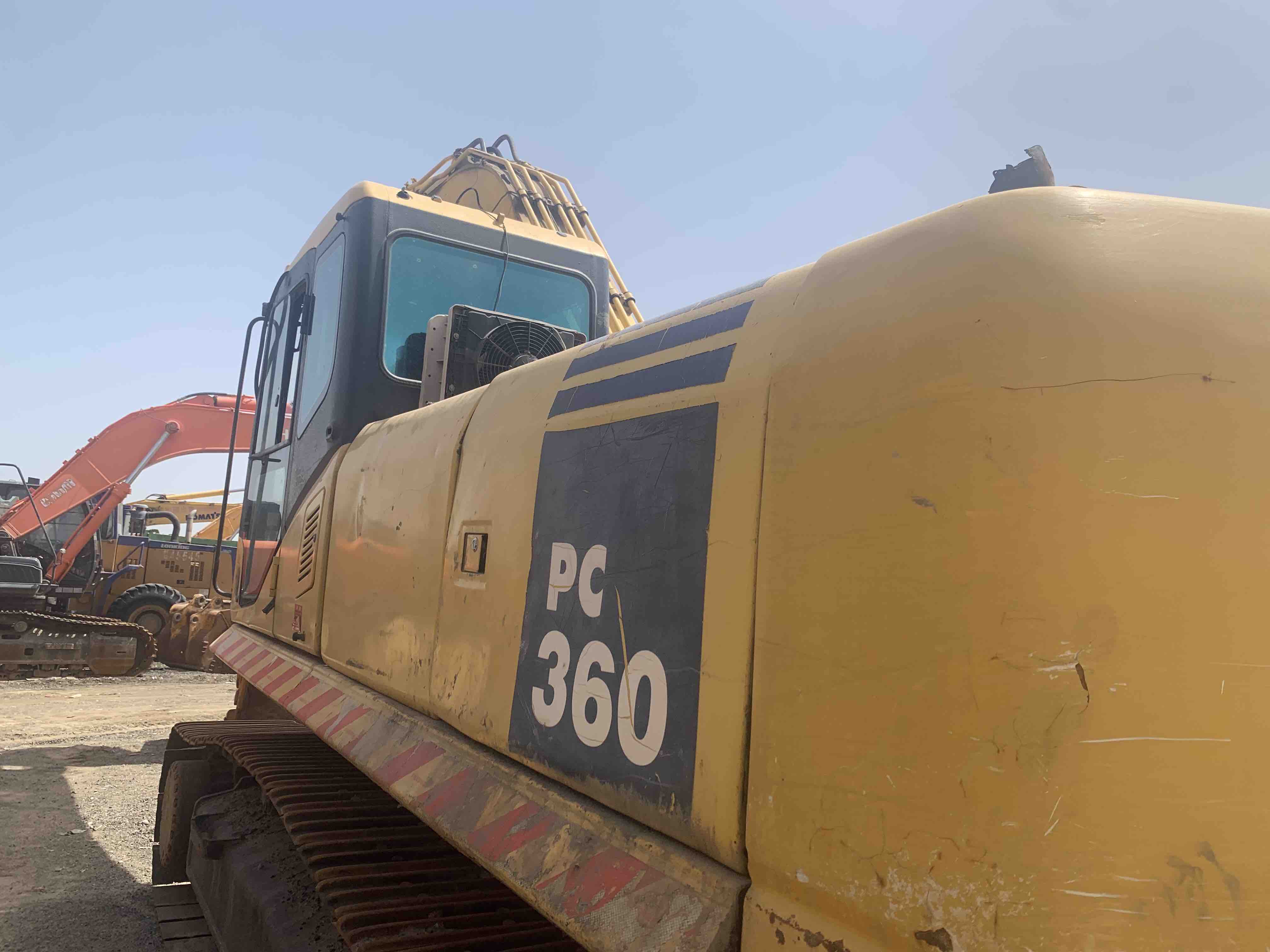 Buy Komatsu PC360-7 Used Excavator / 4