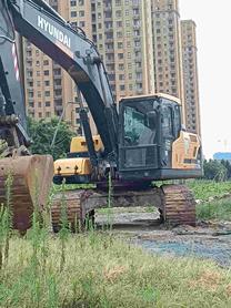 Buy Hyundai 220LC-5 Used Excavator / 1 Buy Hyundai 220LC-5 Used Excavator / 1