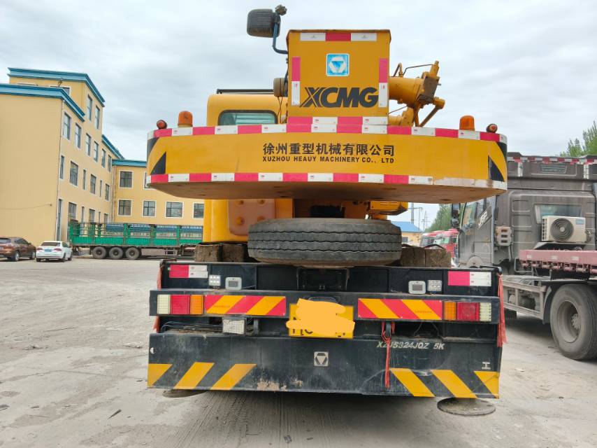 Buy XCMG QY25K5-1 Used Crane / 3 Buy XCMG QY25K5-1 Used Crane / 3