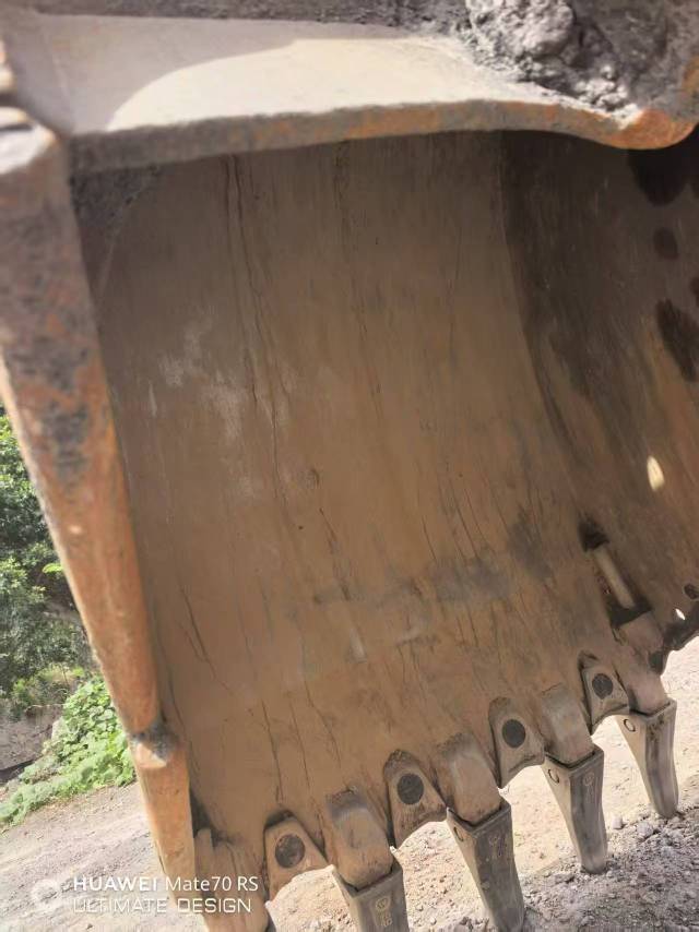 Buy Komatsu PC200-8N1 Used Excavator / 1
