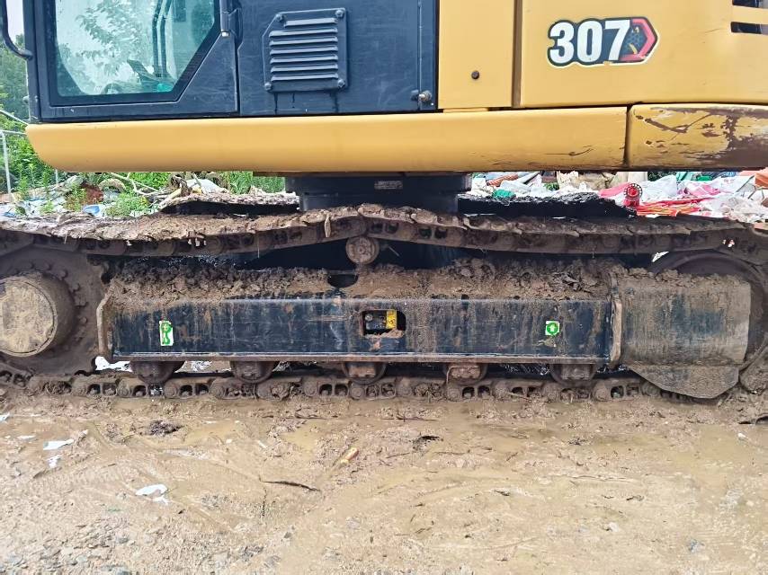 Buy Caterpillar 307E Used Excavator / 9