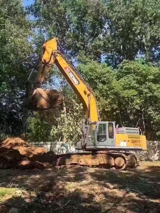 Buy XCMG XE490DK Used Excavator / 1