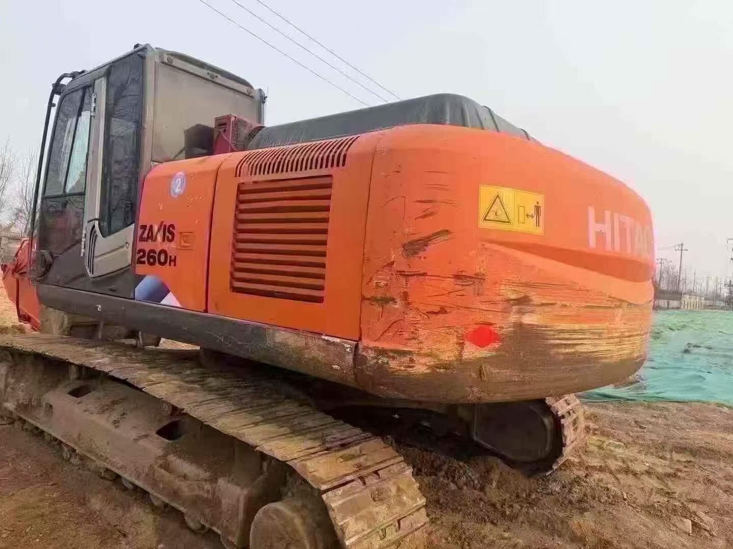 Buy Hitachi ZX260LCH-3G Used Excavator / 3