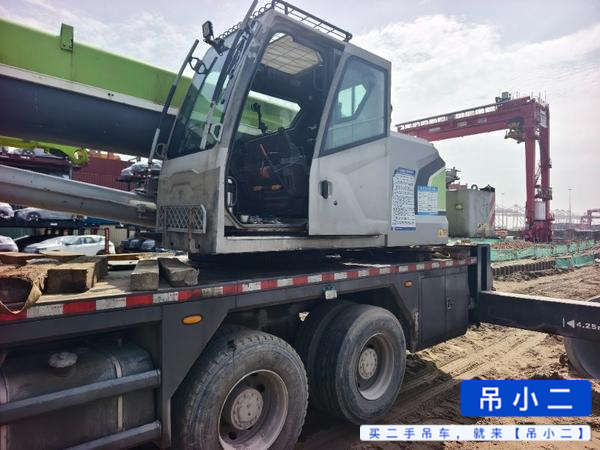 شراء رافعة Zoomlion ZTC251E552 مستعملة / 4