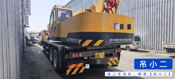 Buy XCMG QY20G Used Crane / 4