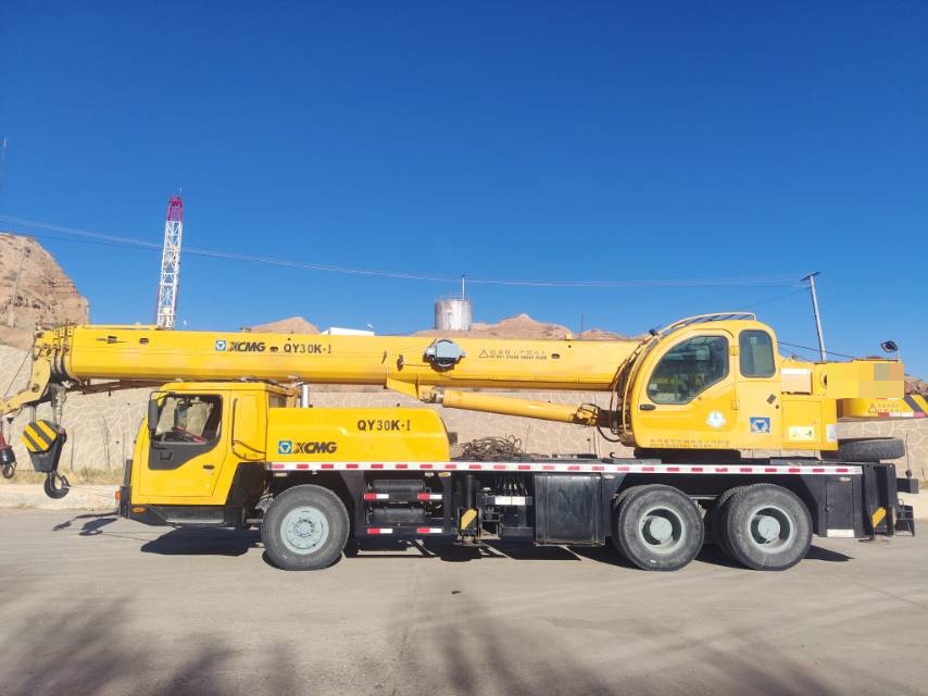 Buy XCMG QY25K-II Used Crane / 1