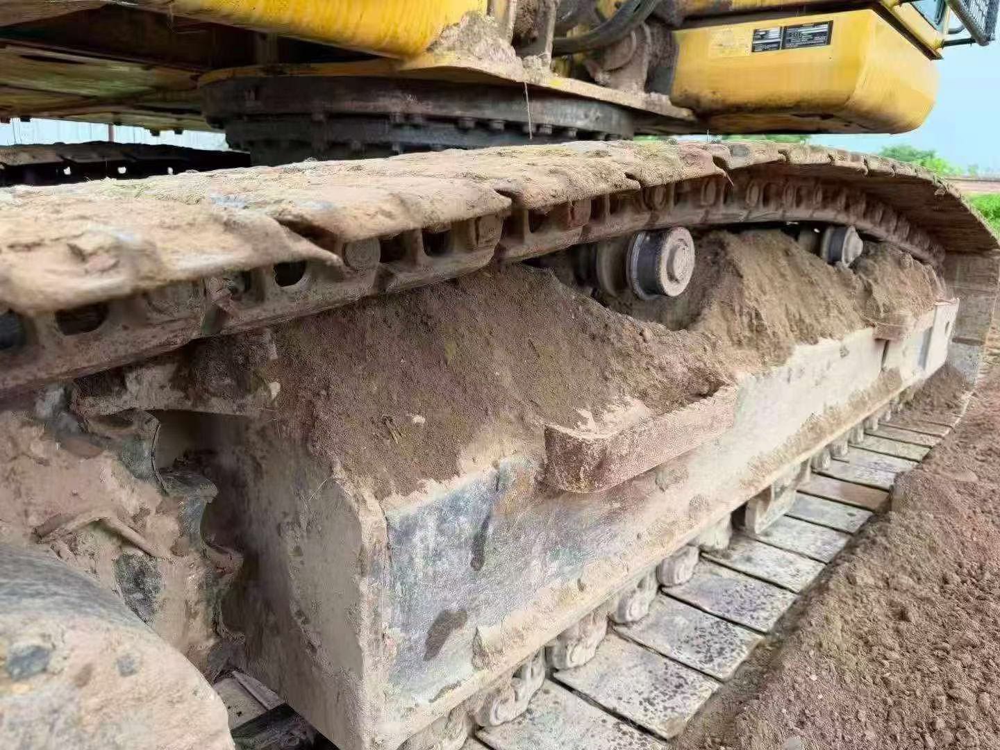 Buy Komatsu PC200-8N1 Used Excavator / 9 Buy Komatsu PC200-8N1 Used Excavator / 9