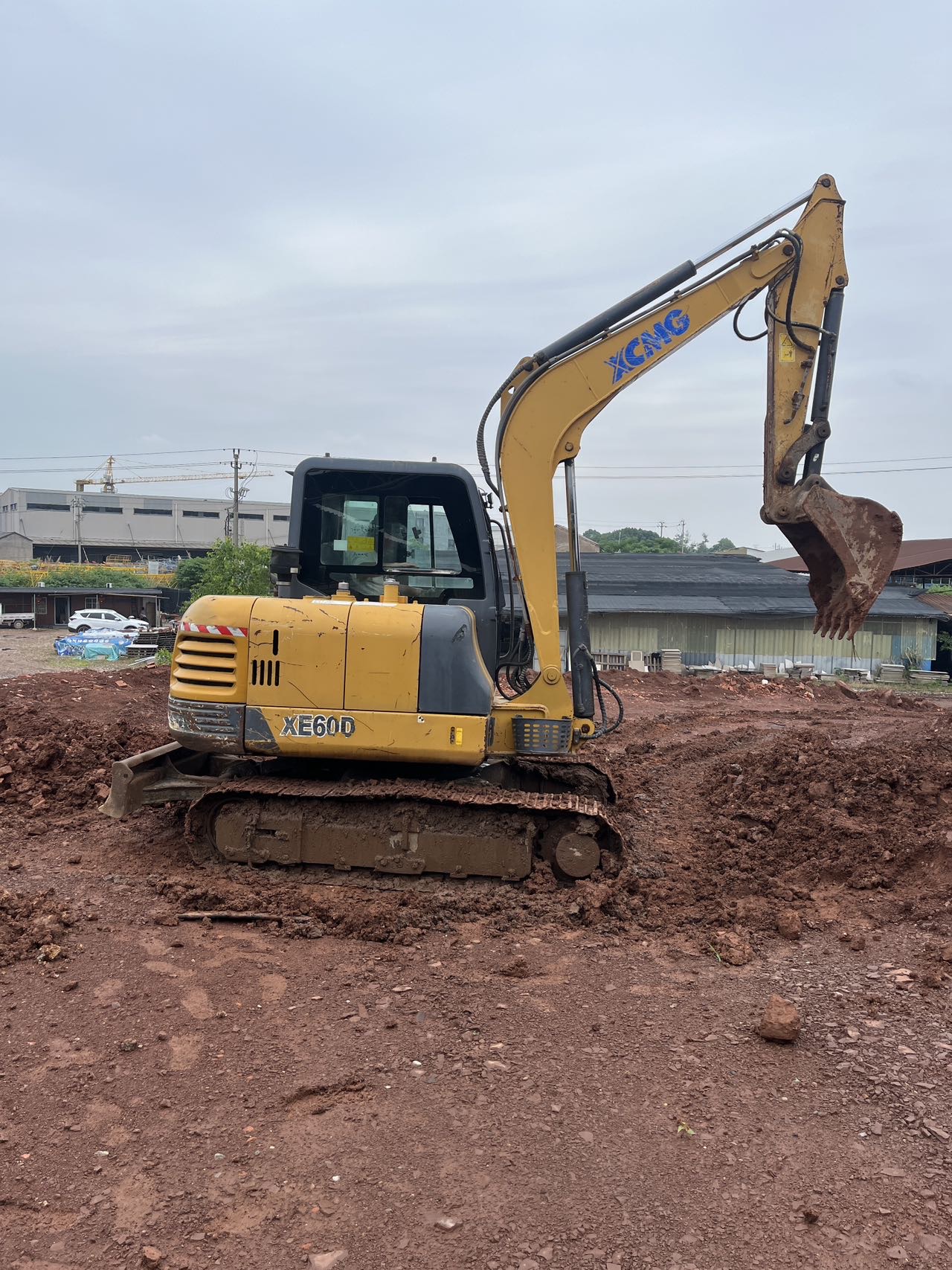 Buy XCMG XE60WA Used Excavator / 2 Buy XCMG XE60WA Used Excavator / 2