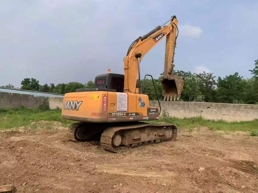 Buy Sany SY135C-9 Used Excavator / 3 Buy Sany SY135C-9 Used Excavator / 3
