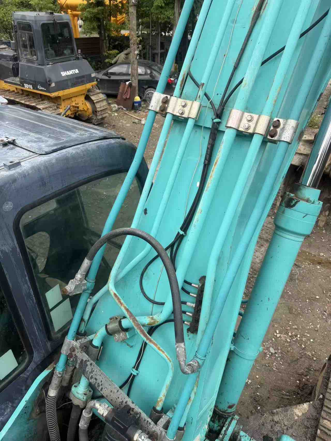 Buy Kobelco 260-8 Used Excavator / 4