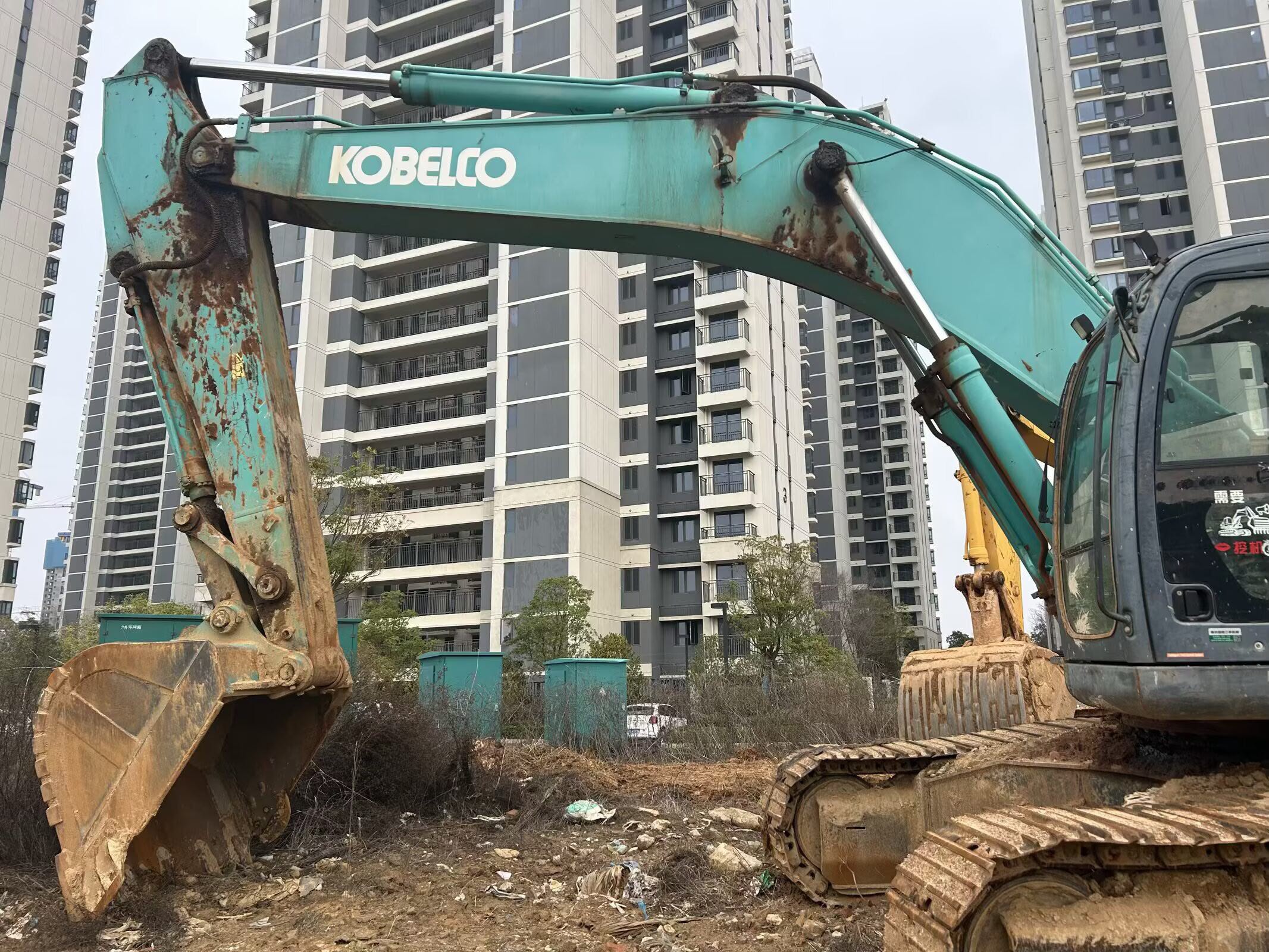 Buy Kobelco 350LC-8 Used Excavator / 14 Buy Kobelco 350LC-8 Used Excavator / 14