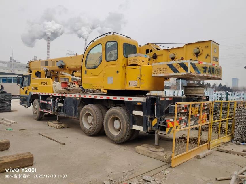 Buy XCMG QY25K5-II Used Crane / 3 Buy XCMG QY25K5-II Used Crane / 3