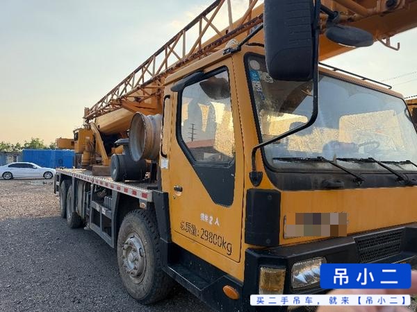 Buy XCMG QY20K5 Used Crane / 3