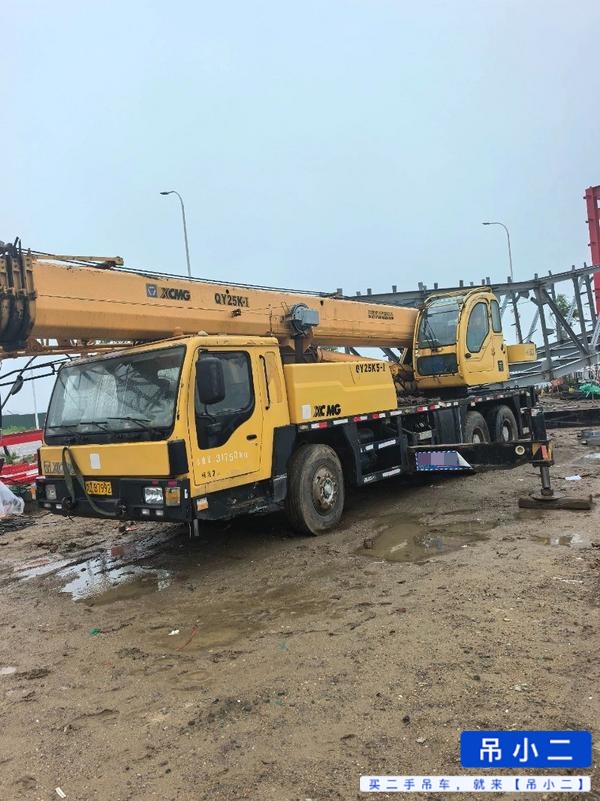 Buy XCMG QY25K5C Used Crane / 2