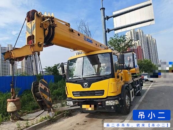 Buy XCMG XCT12L4-1 Used Crane / 2