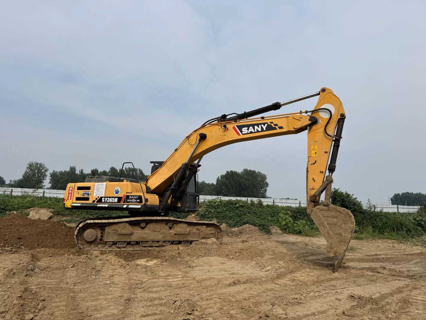 Buy Sany 365LC-8 Used Excavator / 4