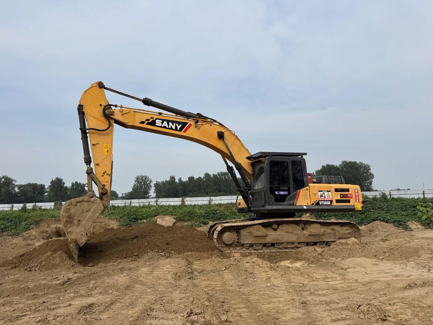 Buy Sany 365LC-8 Used Excavator / 2
