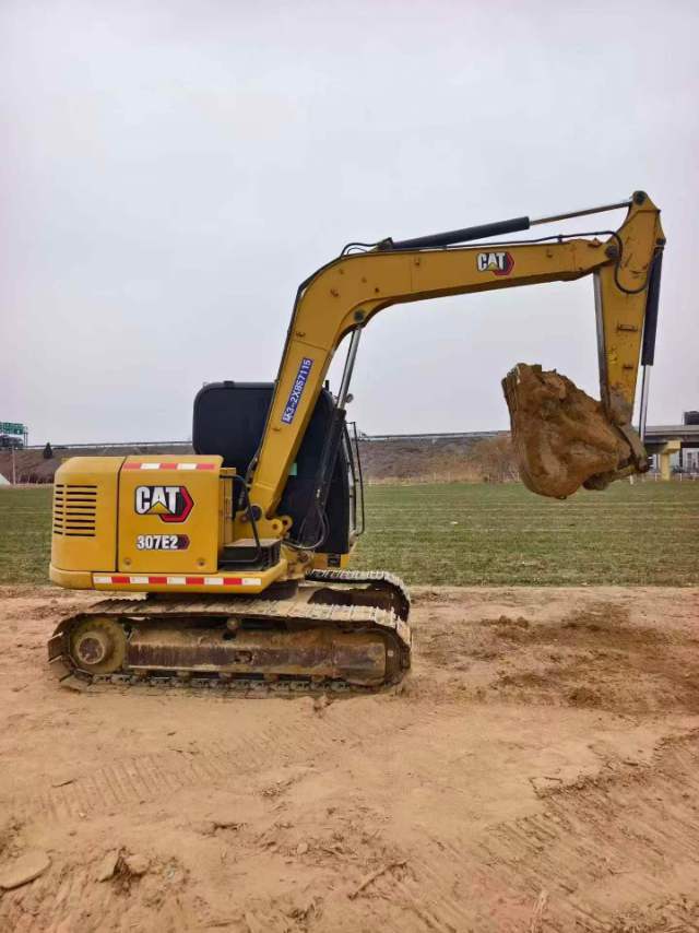 Buy Caterpillar 307E2 Used Excavator / 2
