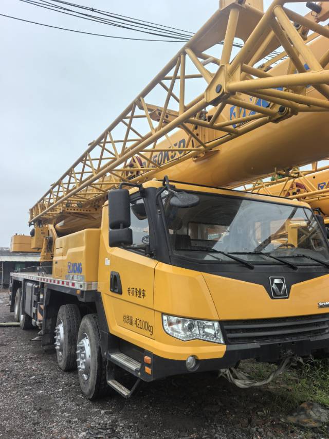 Buy XCMG QY50K5D-1 Used Crane / 2