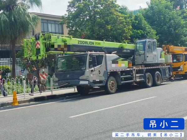 Buy Zoomlion 250A5 Used Crane / 2