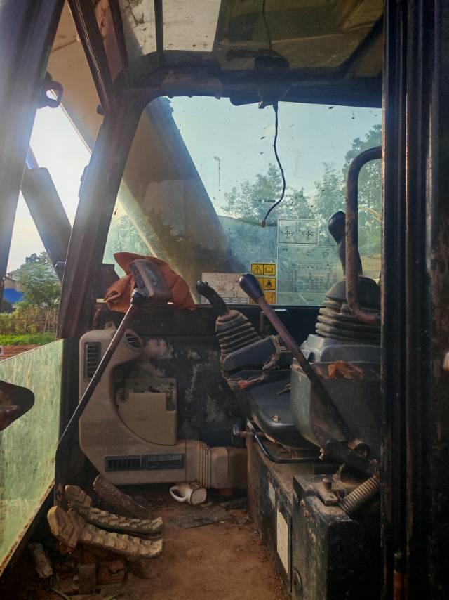 Buy Caterpillar 307E Used Excavator / 9