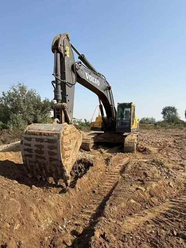 Buy Volvo EC380D Used Excavator / 8