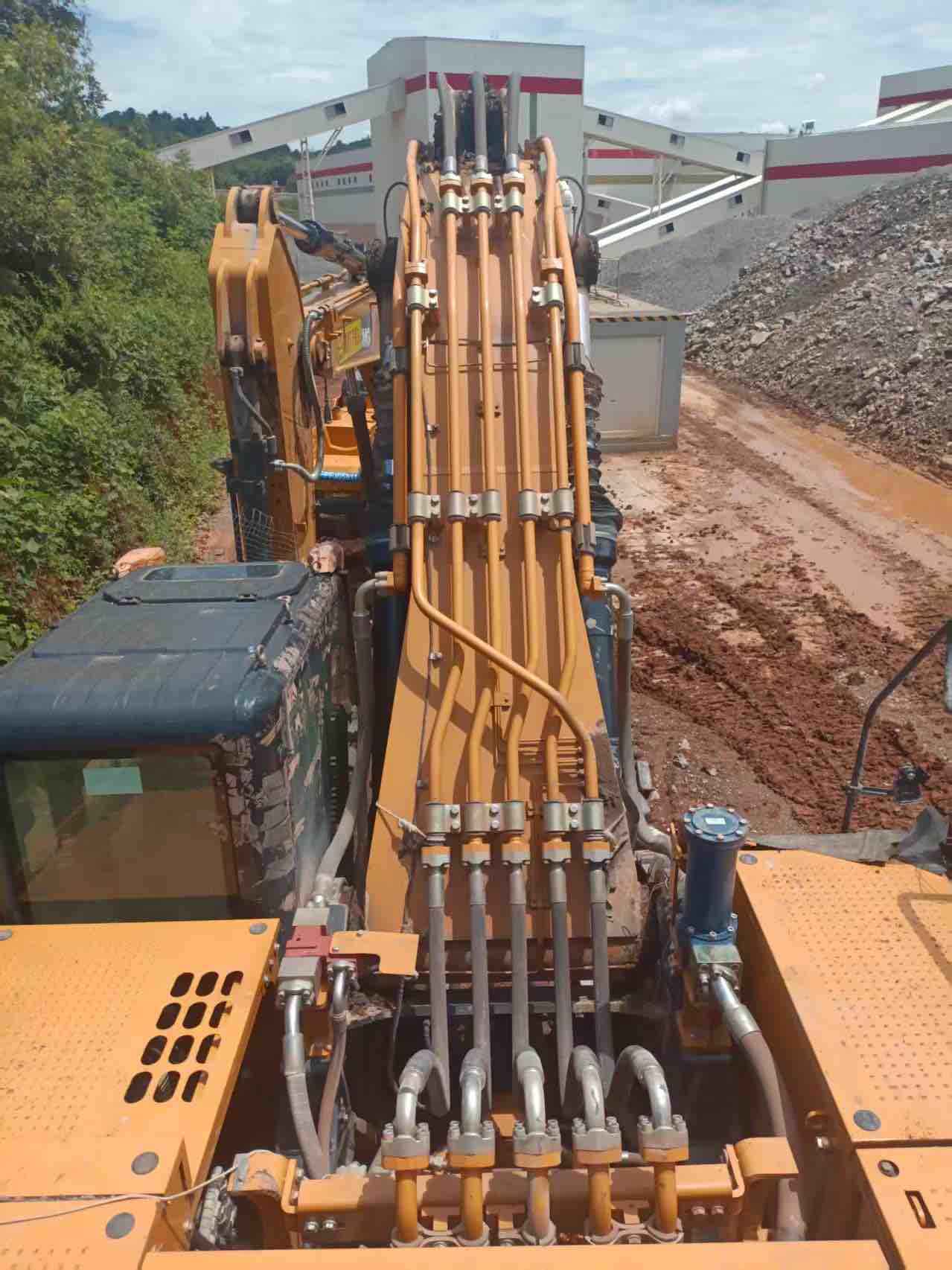 Buy Sany 215C-9 Used Excavator / 8