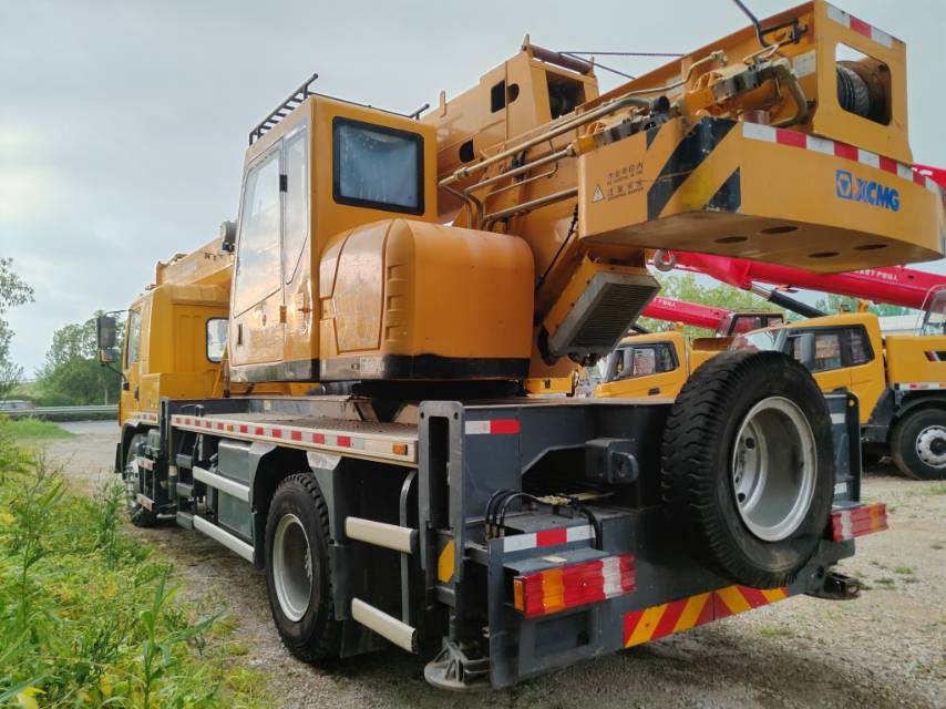 Buy XCMG XCT12L5 Used Crane / 3