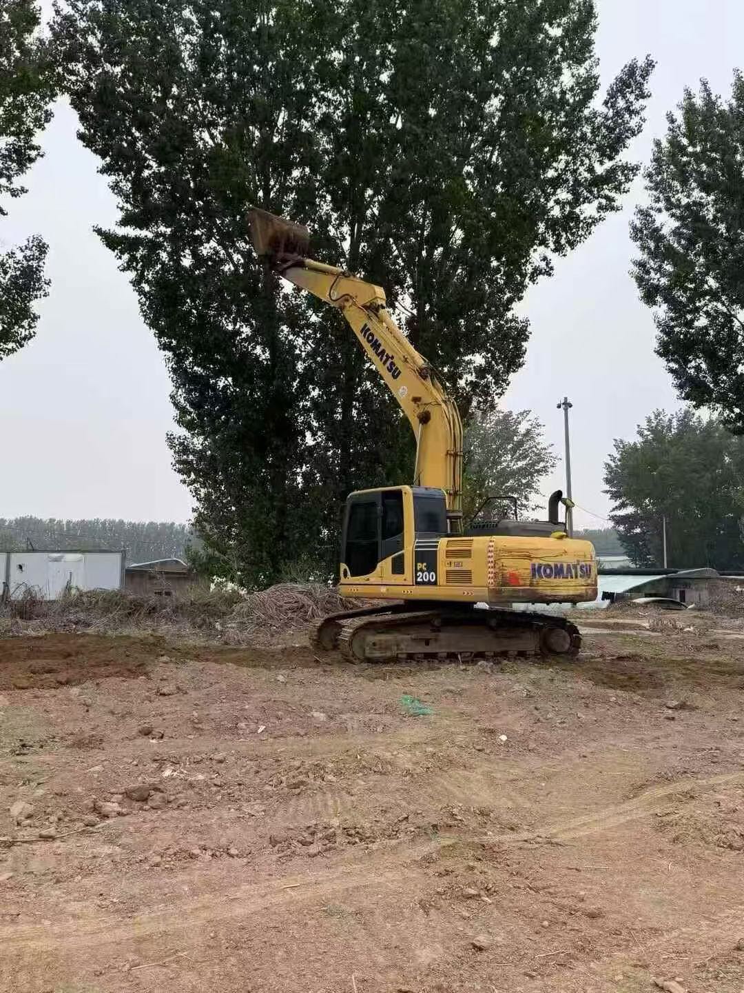 Buy Komatsu PC200-8N1 Used Excavator / 5