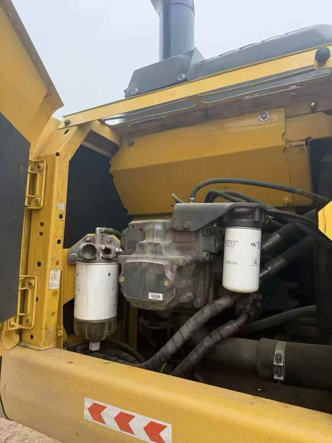 Buy Komatsu PC200-8N1 Used Excavator / 8