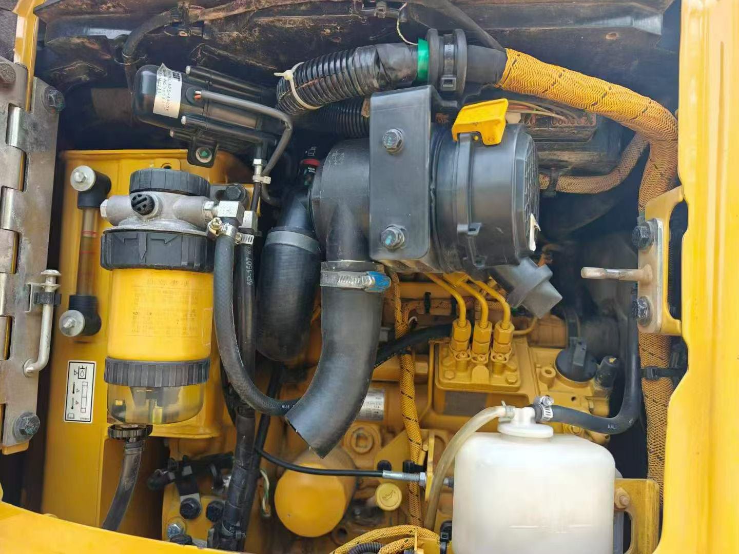 Buy Caterpillar Used Excavator / 5