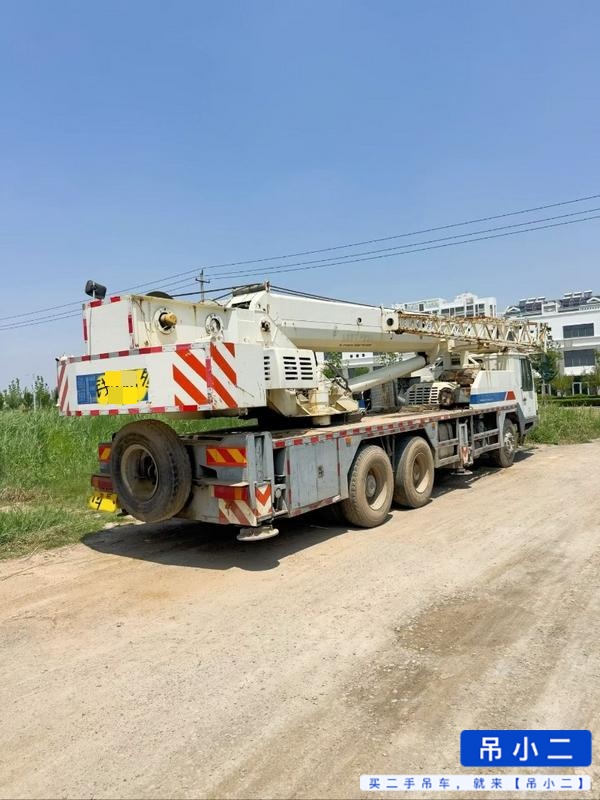 Buy Zoomlion QY25V542 Used Crane / 2