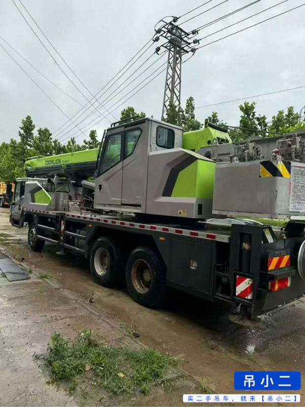 شراء رافعة Zoomlion ZTC251VE562 مستعملة / 4