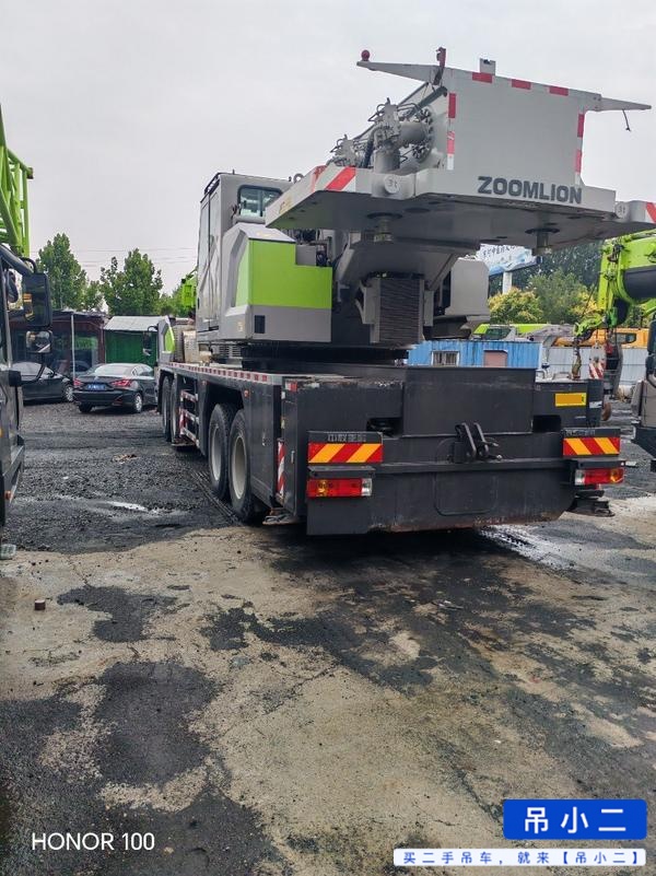 Buy Zoomlion 80E6 Used Crane / 4