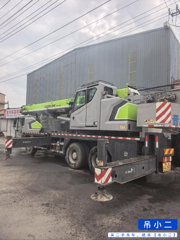 Buy Zoomlion ZTC250V Used Crane / 4