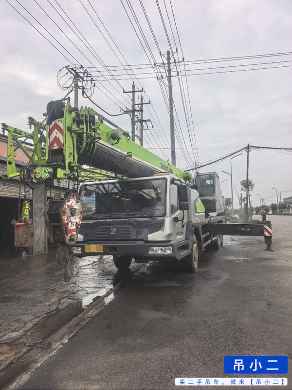 Buy Zoomlion ZTC250V Used Crane / 2