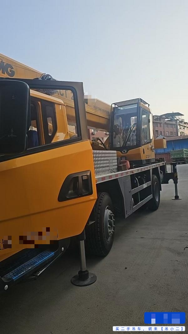 Buy XCMG XCT12K5-1 Used Crane