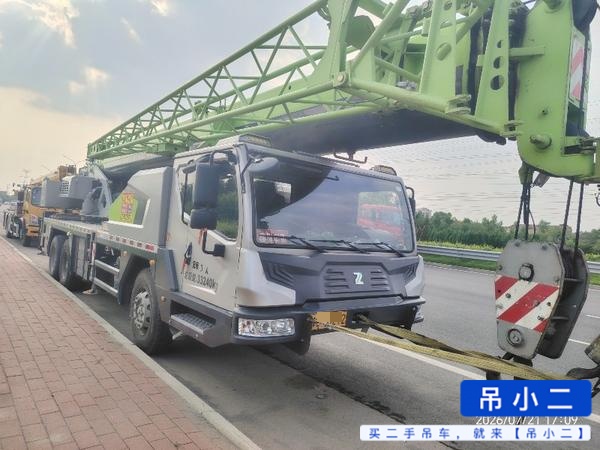 Buy Zoomlion ZTC251VE562 Used Crane / 2