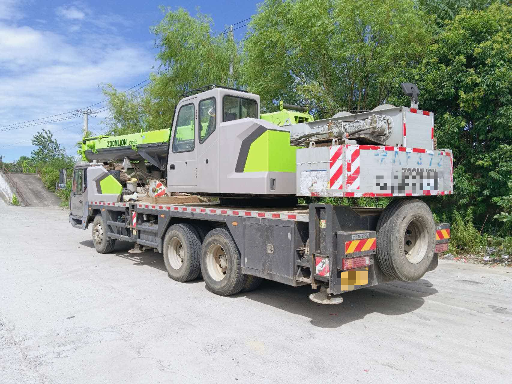 Buy Zoomlion 250A5 Used Crane / 2