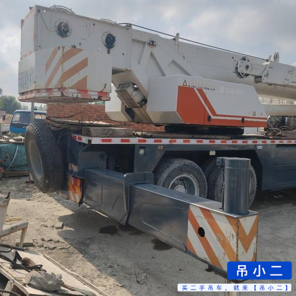شراء رافعة Zoomlion 70v مستعملة / 5