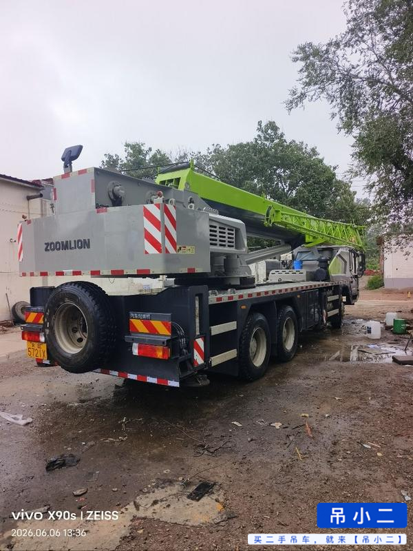 Buy Zoomlion ZTC250HE Used Crane / 9