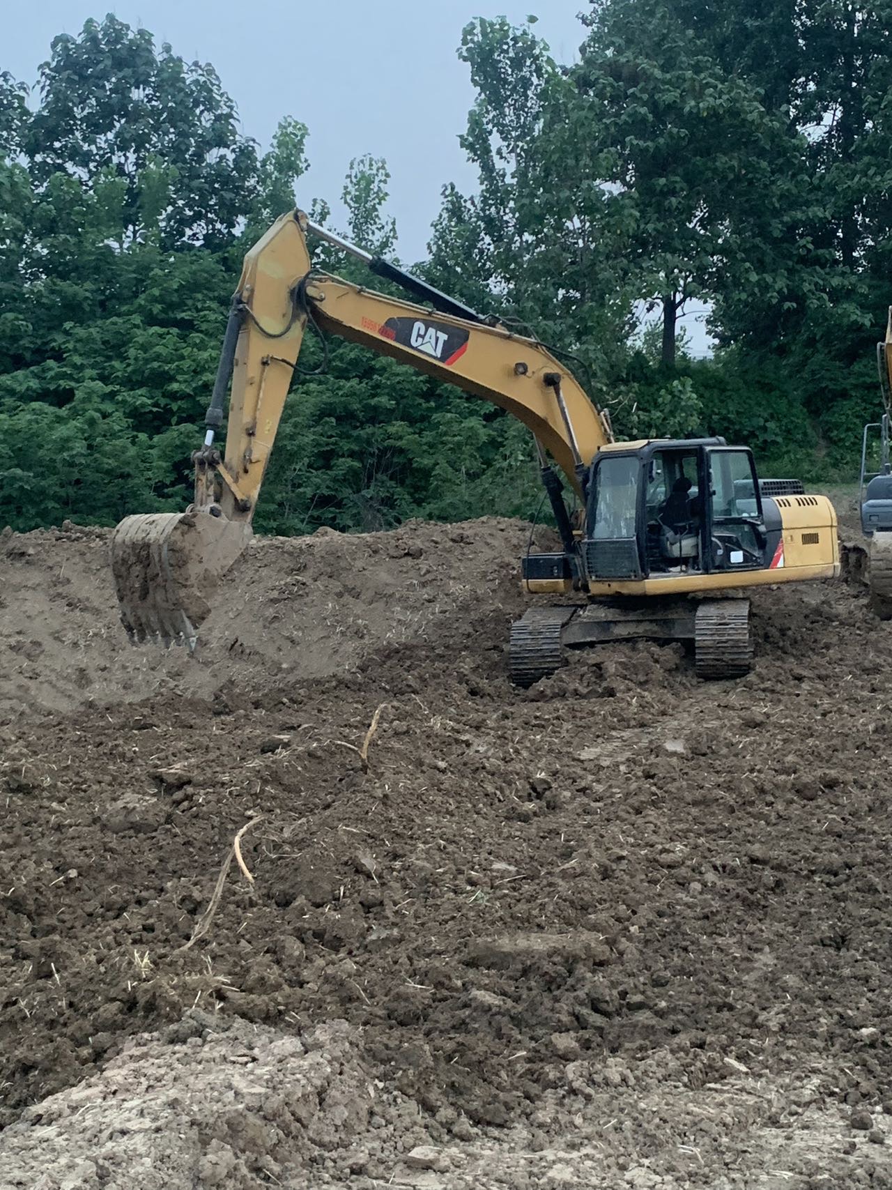 Buy Caterpillar 320C Used Excavator / 1 Buy Caterpillar 320C Used Excavator / 1