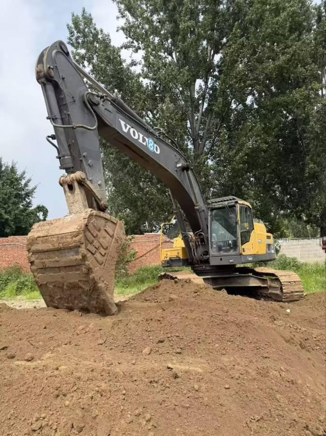 Buy Volvo EC380DL Used Excavator / 4