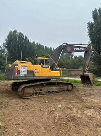 Buy Volvo 240BLC Used Excavator / 2 Buy Volvo 240BLC Used Excavator / 2