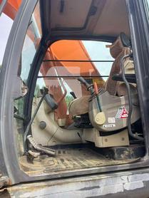 Buy Hitachi ZX210LCH Used Excavator / 6 Buy Hitachi ZX210LCH Used Excavator / 6