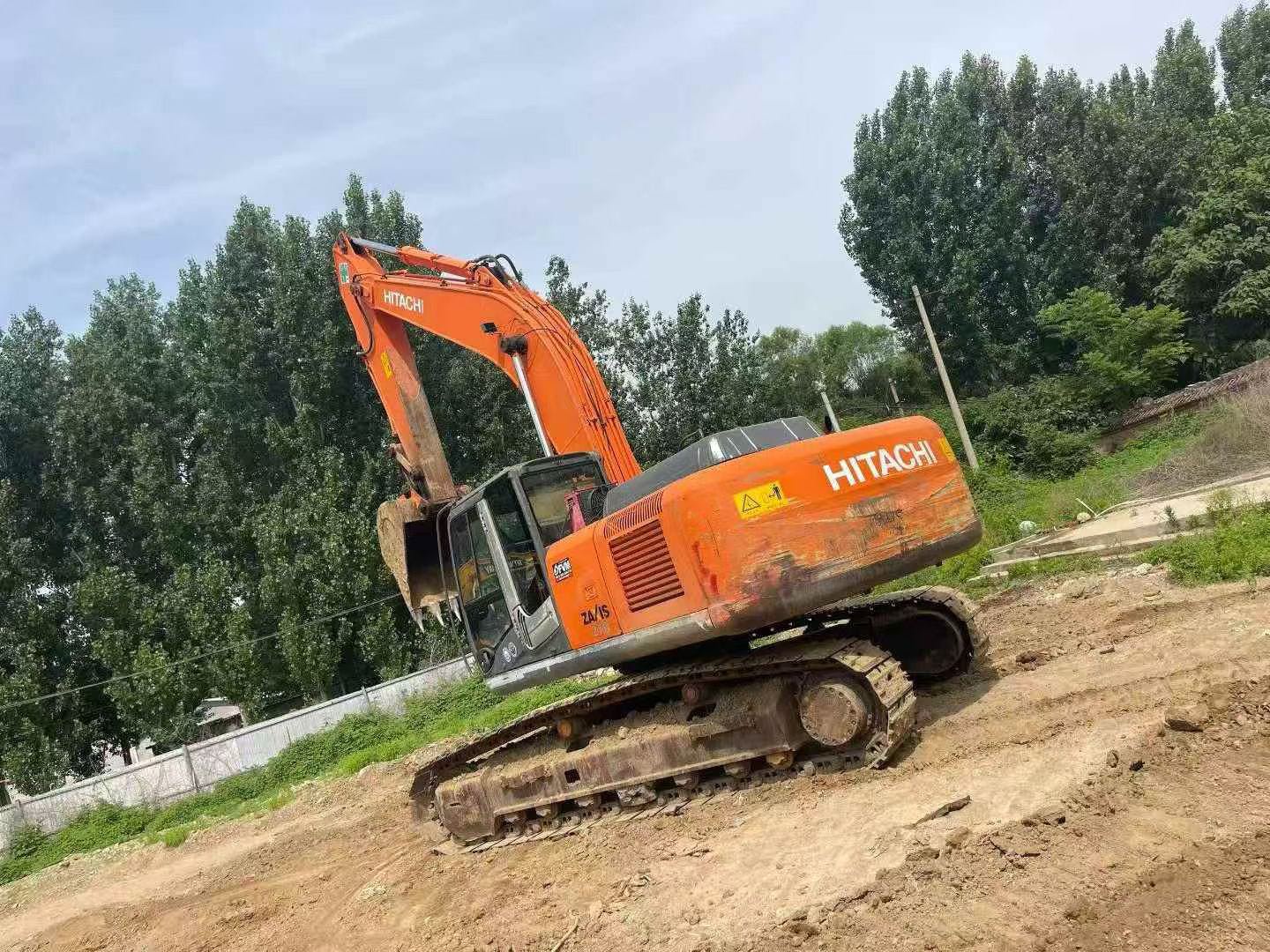 Buy Hitachi ZX210LCH Used Excavator / 3 Buy Hitachi ZX210LCH Used Excavator / 3