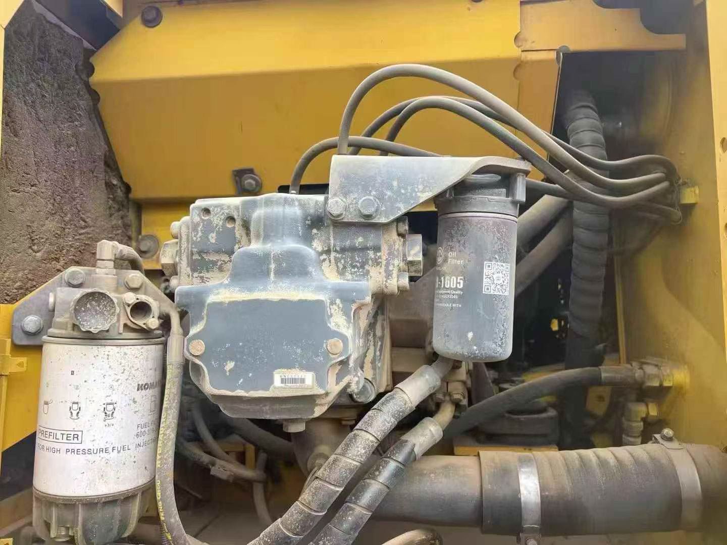 Buy Komatsu PC200-8N1 Used Excavator / 5 Buy Komatsu PC200-8N1 Used Excavator / 5