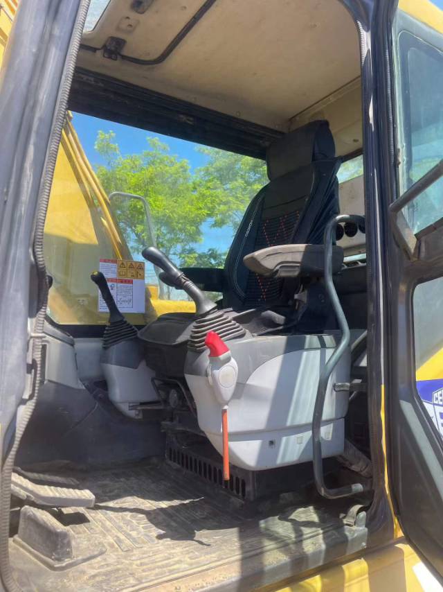 Buy Komatsu PC130-7 Used Excavator / 5 Buy Komatsu PC130-7 Used Excavator / 5