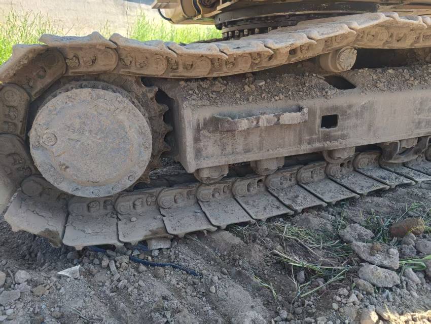Buy Caterpillar 320C Used Excavator / 8 Buy Caterpillar 320C Used Excavator / 8