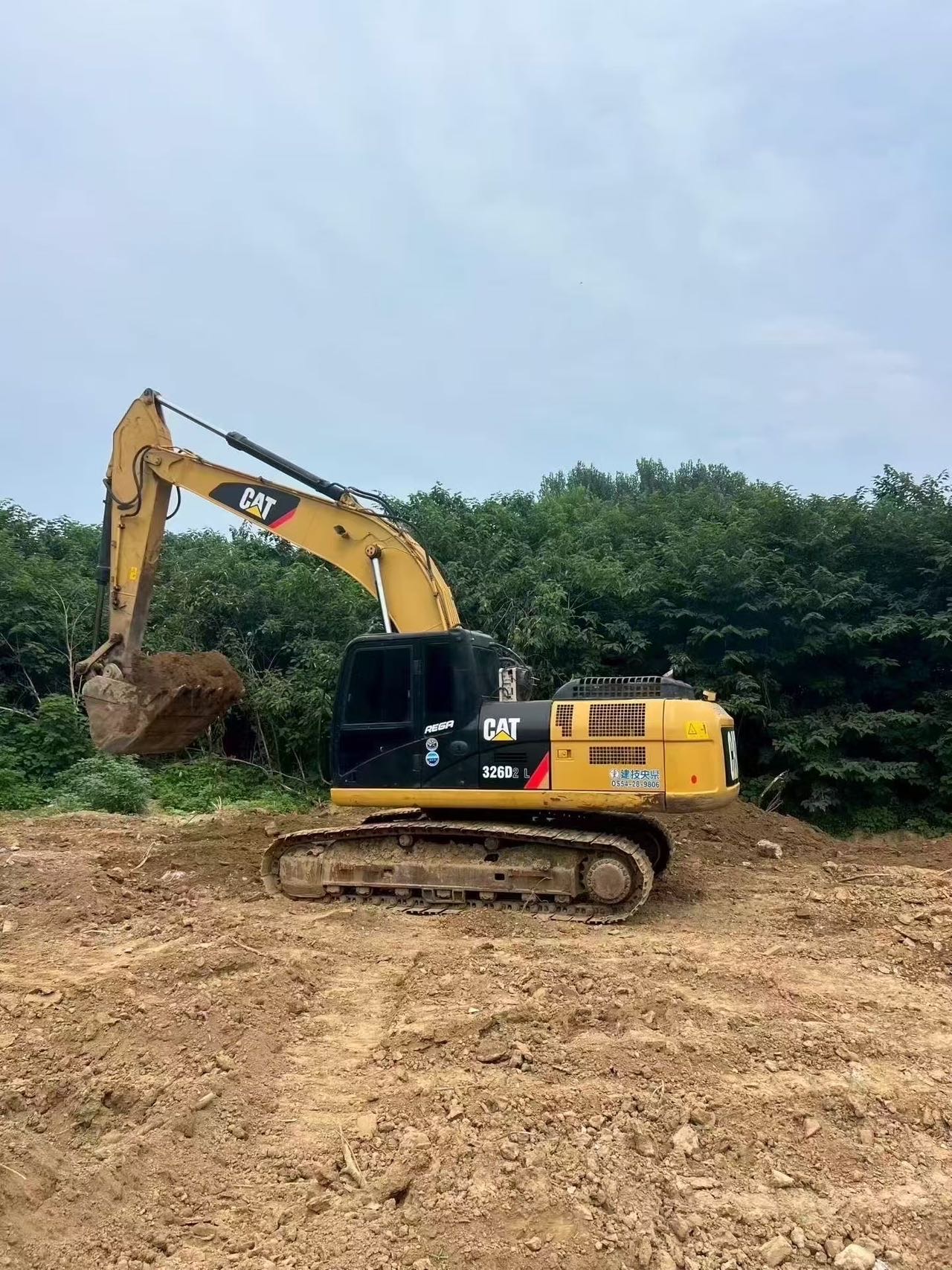 Buy Caterpillar 324D Used Excavator / 1
